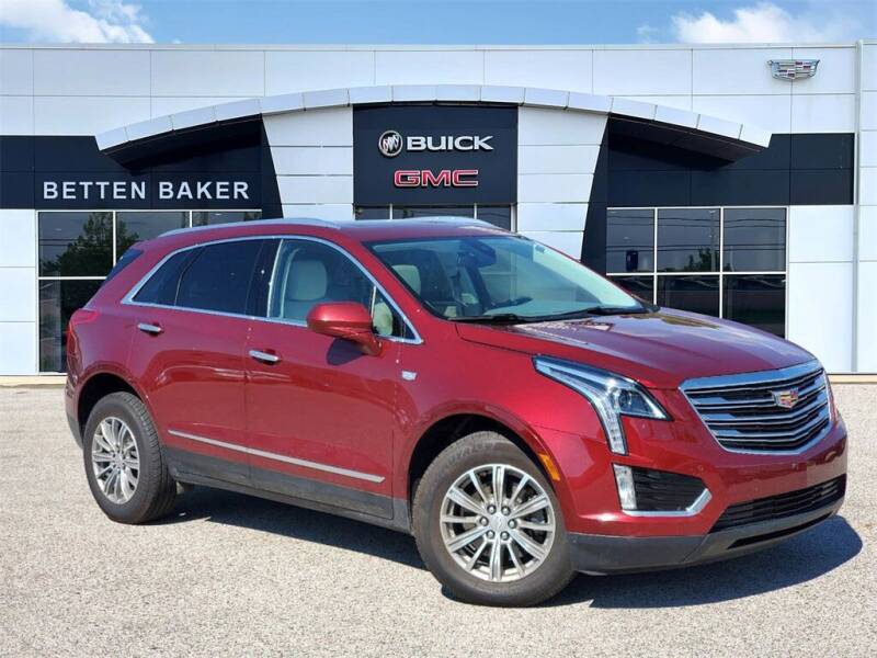 2017 Cadillac XT5 for sale at Betten Baker Preowned Center in Twin Lake MI