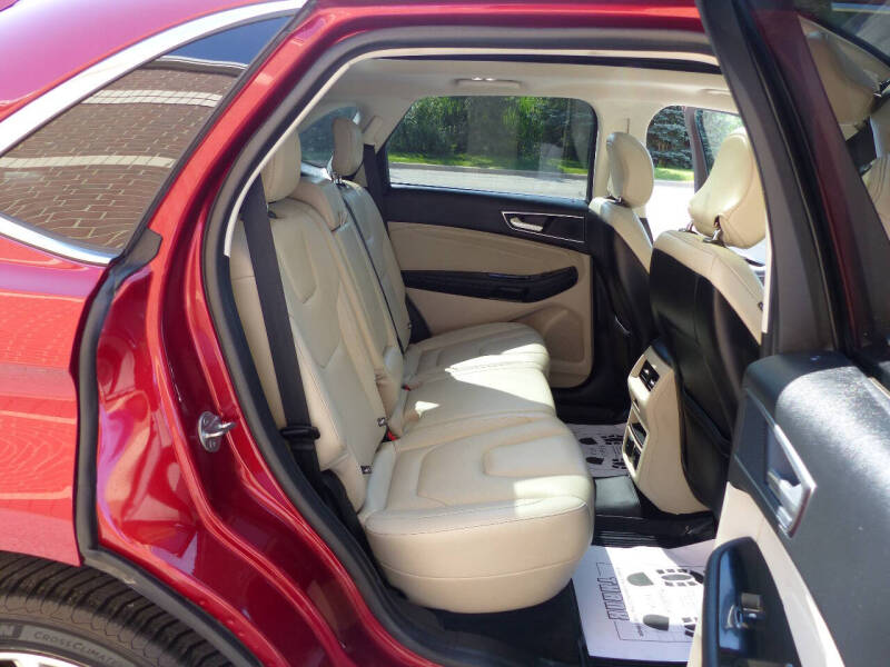 2018 Ford Edge Titanium