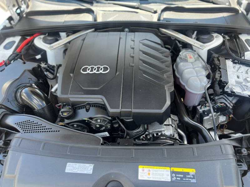 2022 Audi A4 quattro S line Prem Plus 45 TFSI