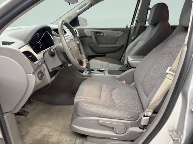 2017 Chevrolet Traverse LS