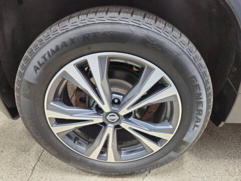 2018 Nissan Rogue SL