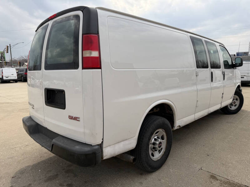 2012 GMC Savana 3500