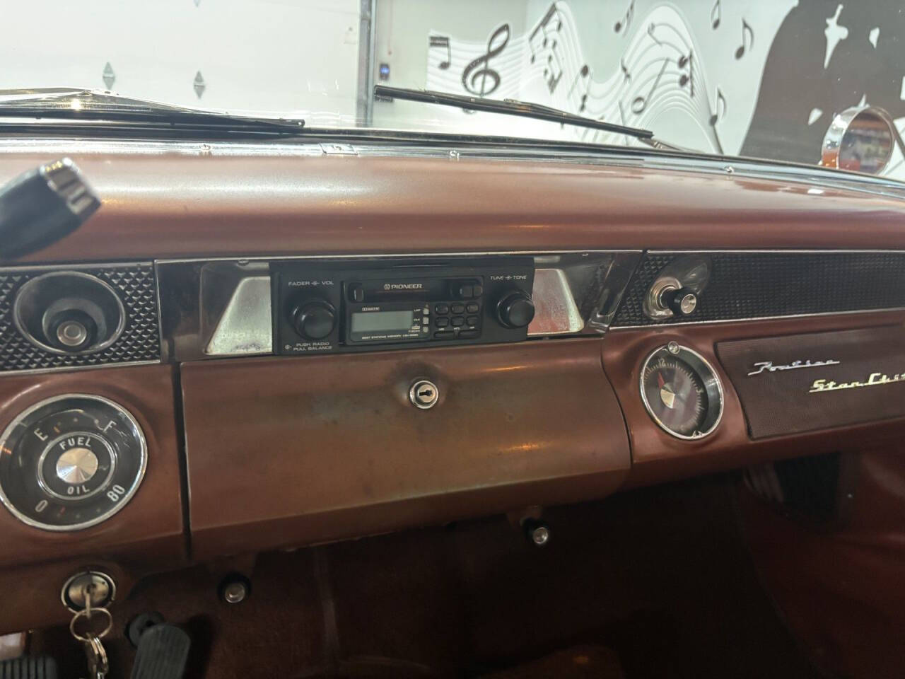 1955 Pontiac Safari 30
