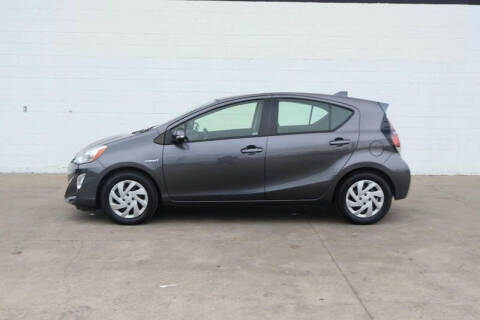 2015 Toyota Prius c Three