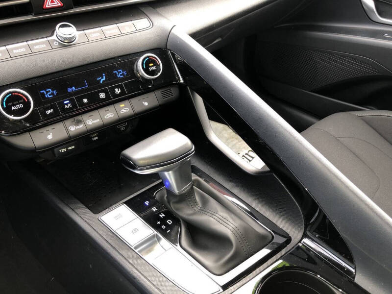 2023 Hyundai Elantra