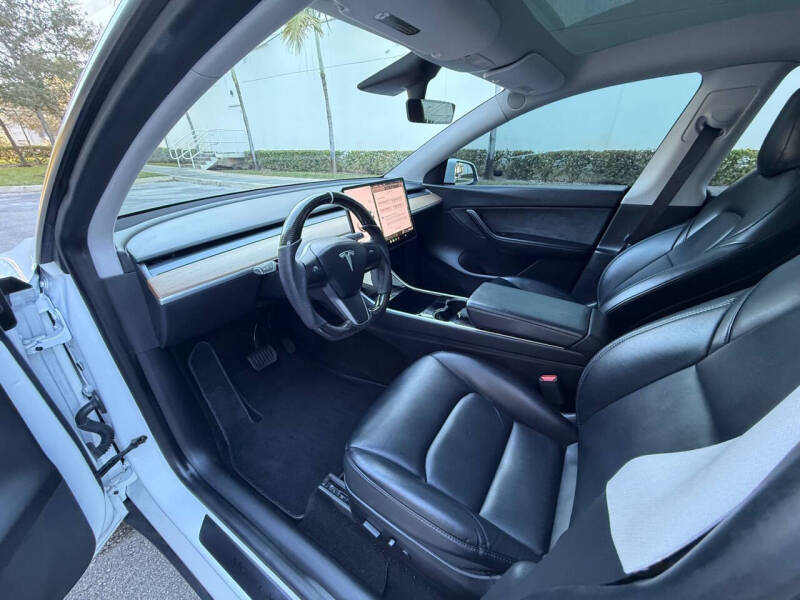 2021 Tesla Model Y Long Range