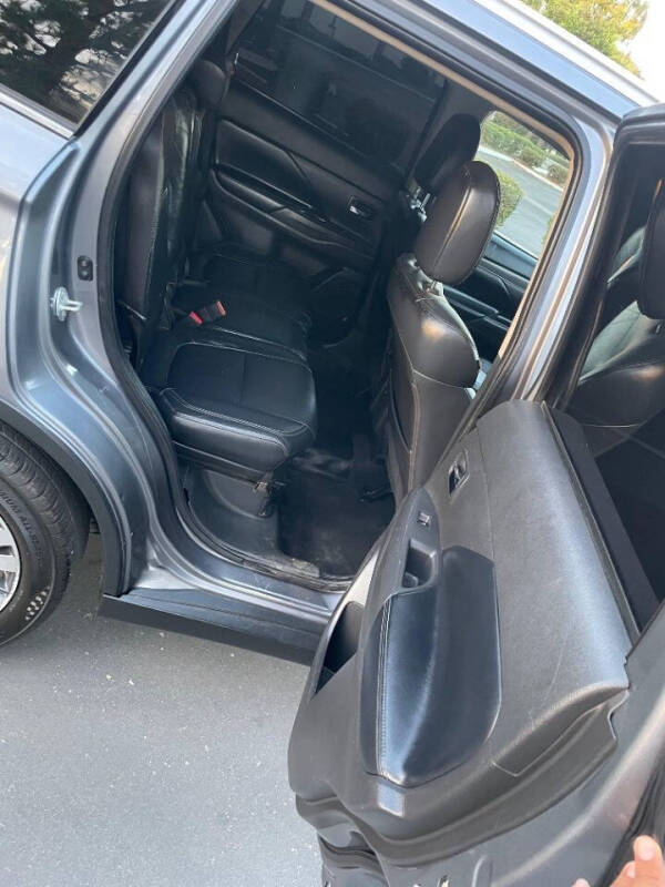 2019 Mitsubishi Outlander SEL