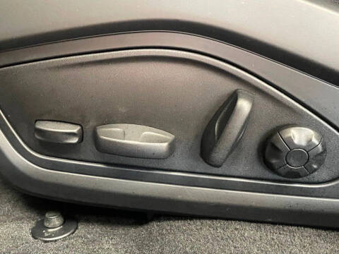 2023 Audi e-tron GT quattro Premium Plus