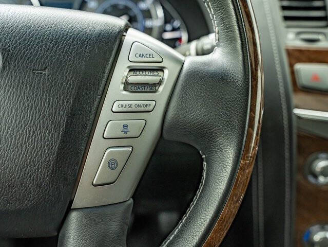 2017 Infiniti QX80