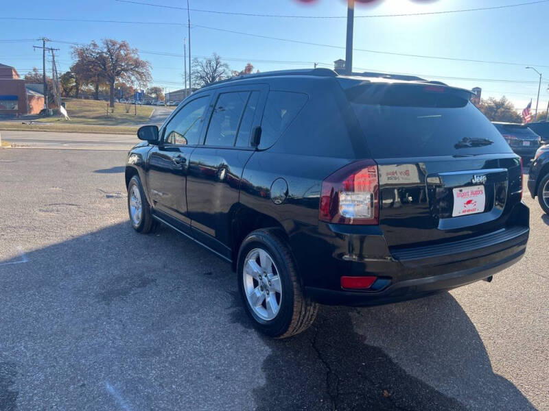 2016 Jeep Compass Sport
