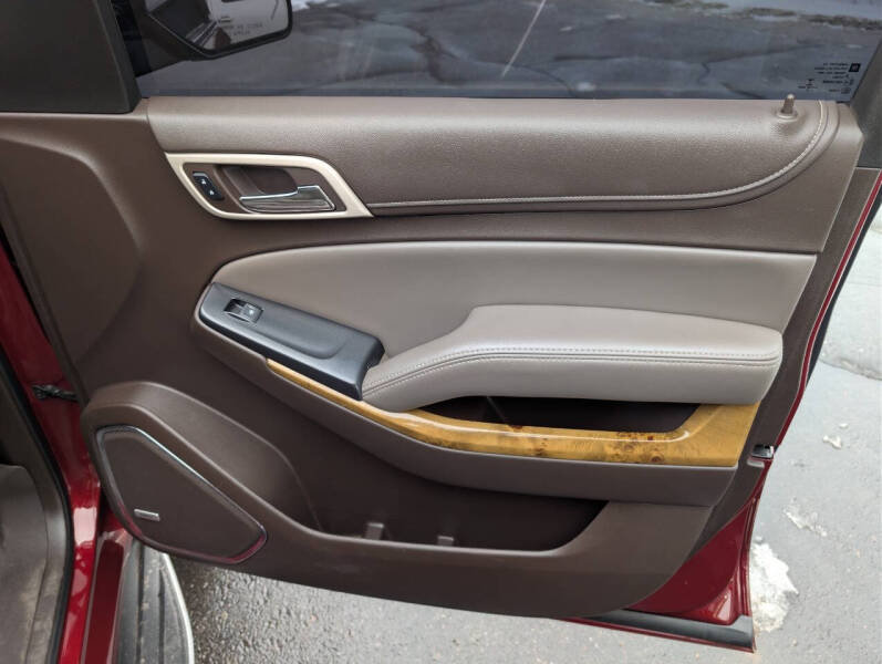 2017 GMC Yukon XL Denali