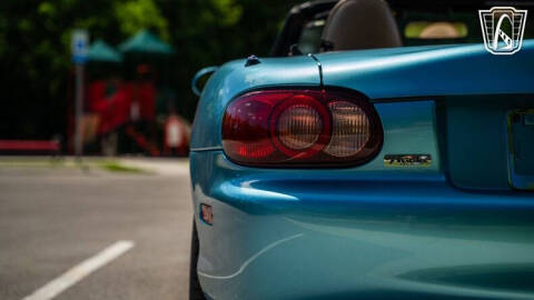 2001 Mazda MX-5 Miata