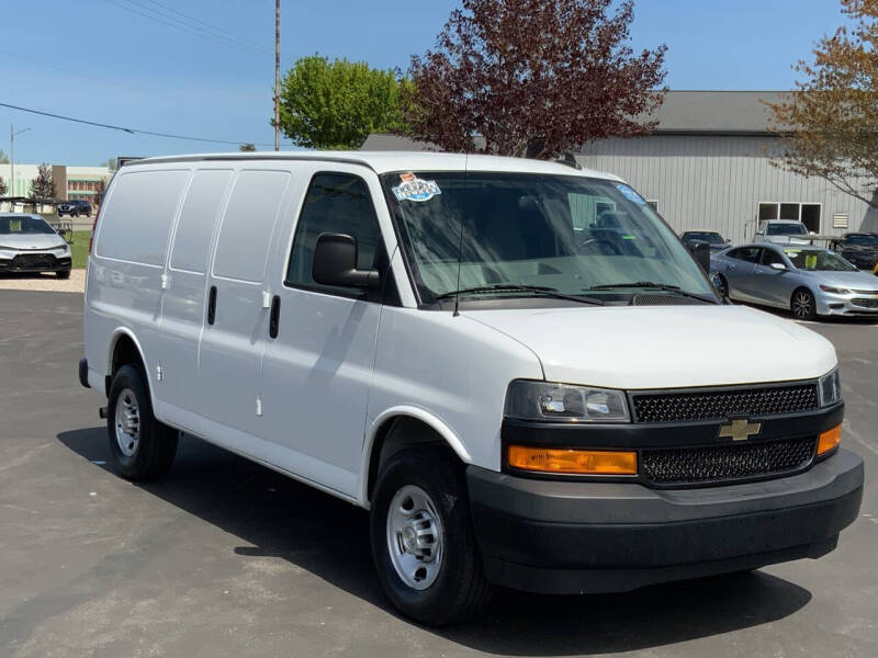 2021 Chevrolet Express 2500