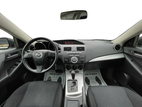 2011 Mazda MAZDA3 i Touring