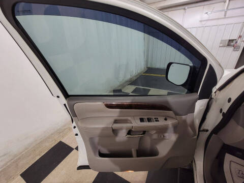 2010 Nissan Armada Titanium