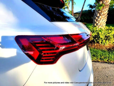 2021 Audi e-tron quattro Premium Plus