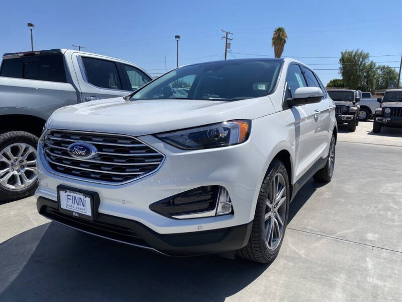 2023 Ford Edge Titanium's photo