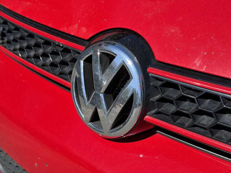 2010 Volkswagen GTI Base PZEV