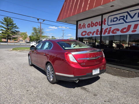 2016 Lincoln MKS