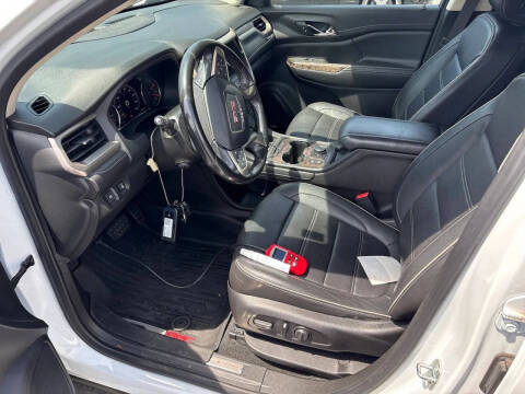 2020 GMC Acadia Denali