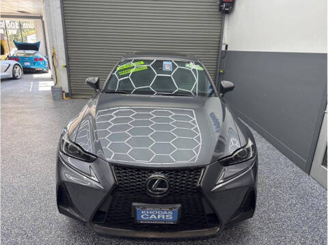 2017 Lexus IS 200t