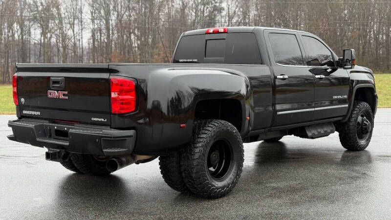 2019 GMC Sierra 3500HD Denali