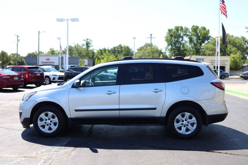 2017 Chevrolet Traverse LS
