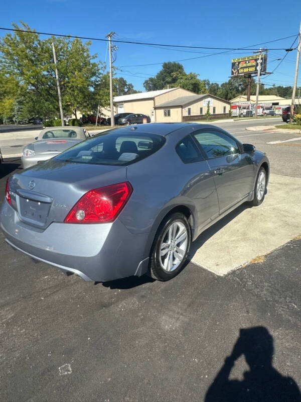 2012 Nissan Altima S photo 4