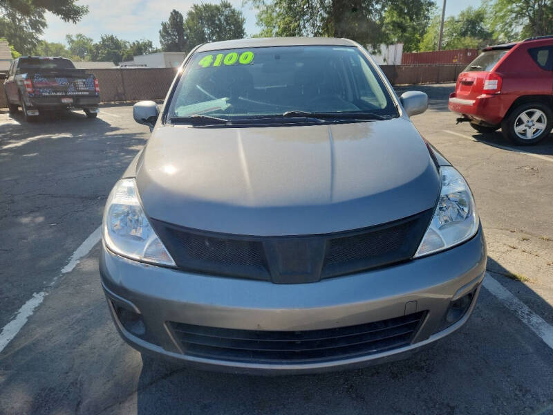 2012 Nissan Versa 1.8 S