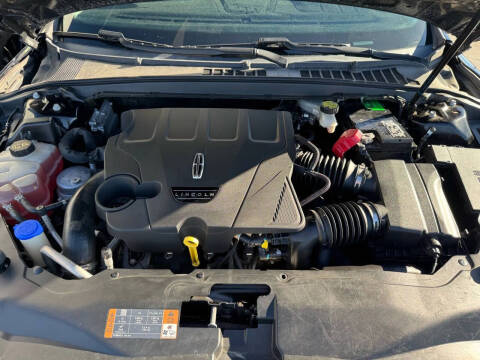 2017 Lincoln Continental Black Label