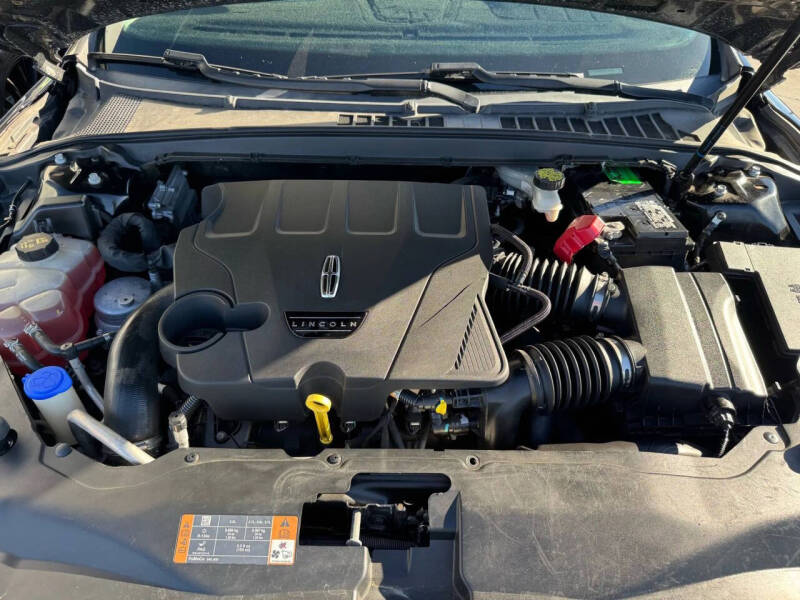 2017 Lincoln Continental Black Label