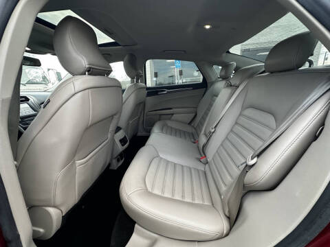 2017 Ford Fusion Hybrid SE