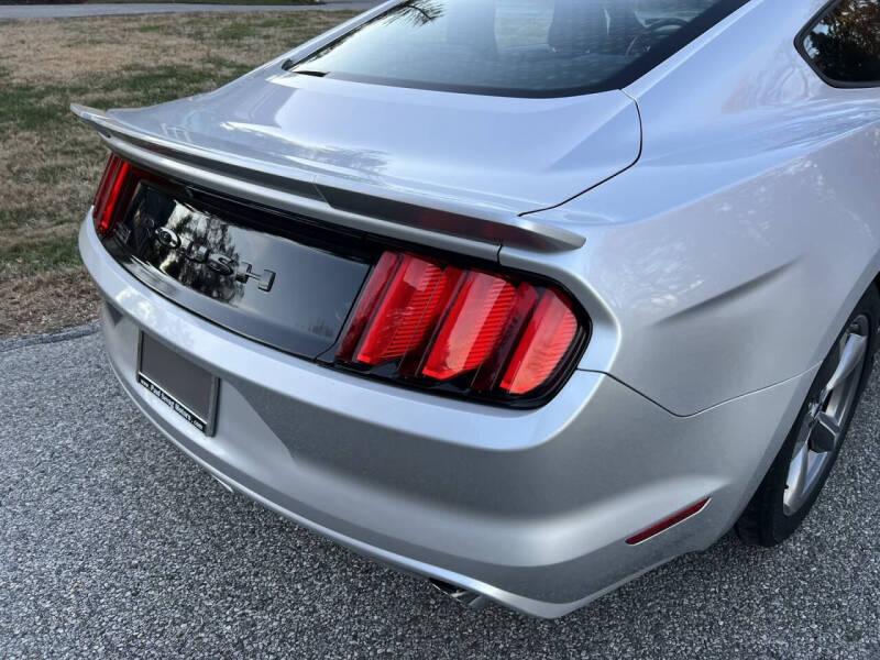 2015 Ford Mustang V6
