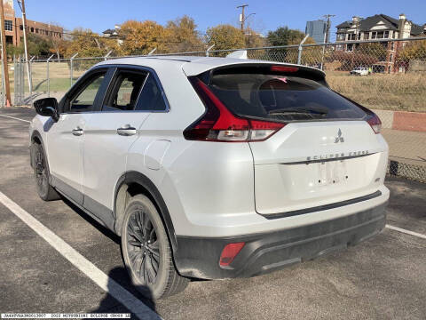 2022 Mitsubishi Eclipse Cross LE
