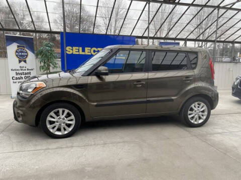 2013 Kia Soul +