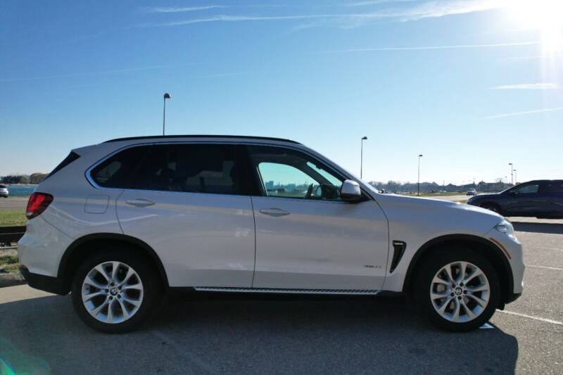 2016 BMW X5 xDrive50i photo 7