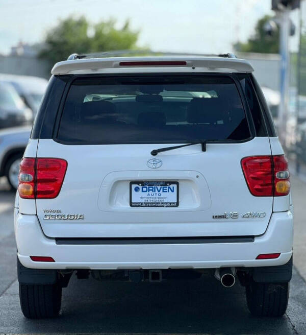 2003 Toyota Sequoia Limited