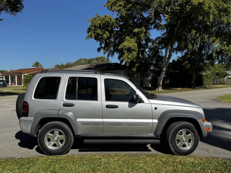 2005 Jeep Liberty Sport