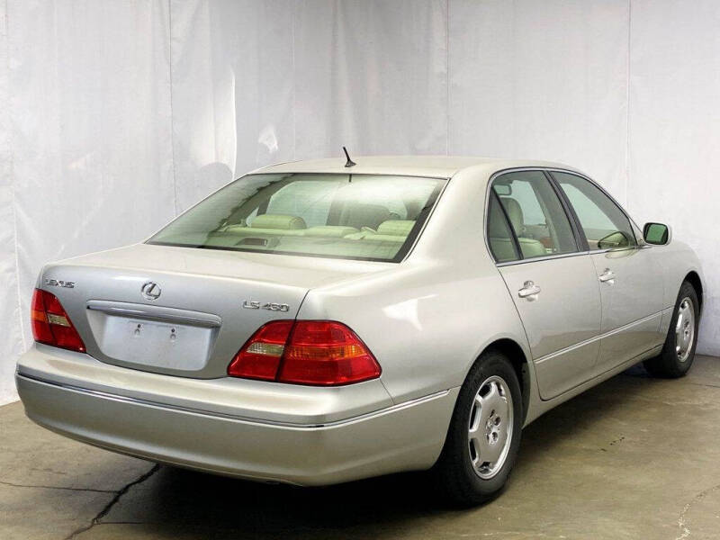 2002 Lexus LS 430