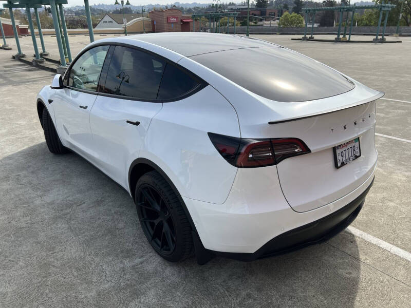 2022 Tesla Model Y Long Range