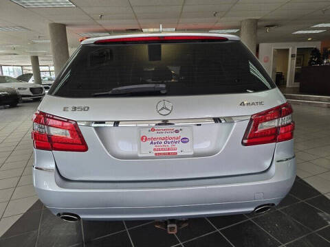 2011 Mercedes-Benz E-Class E 350 Luxury 4MATIC