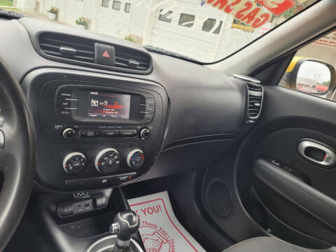 2015 Kia Soul +