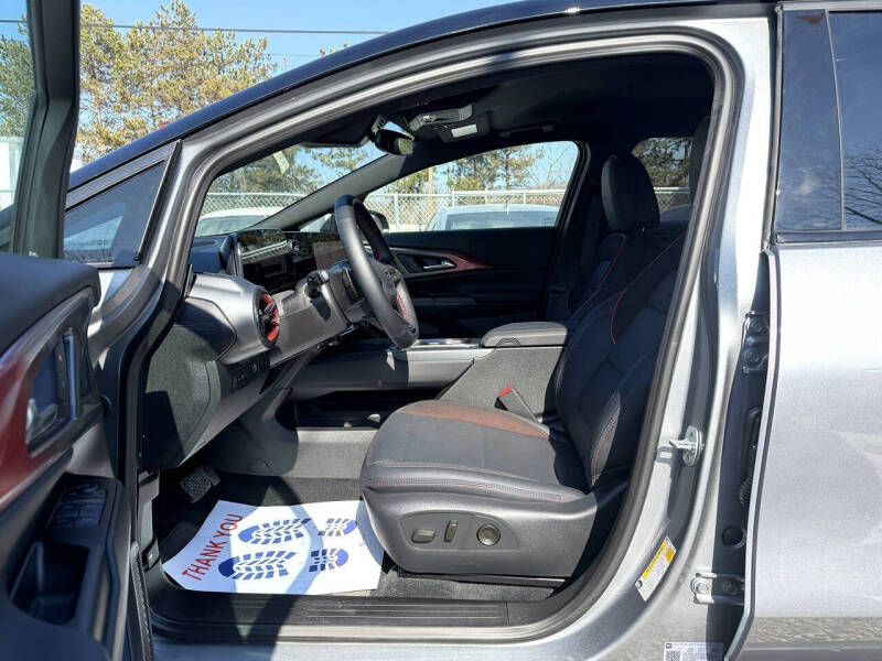 2025 Chevrolet Equinox EV RS