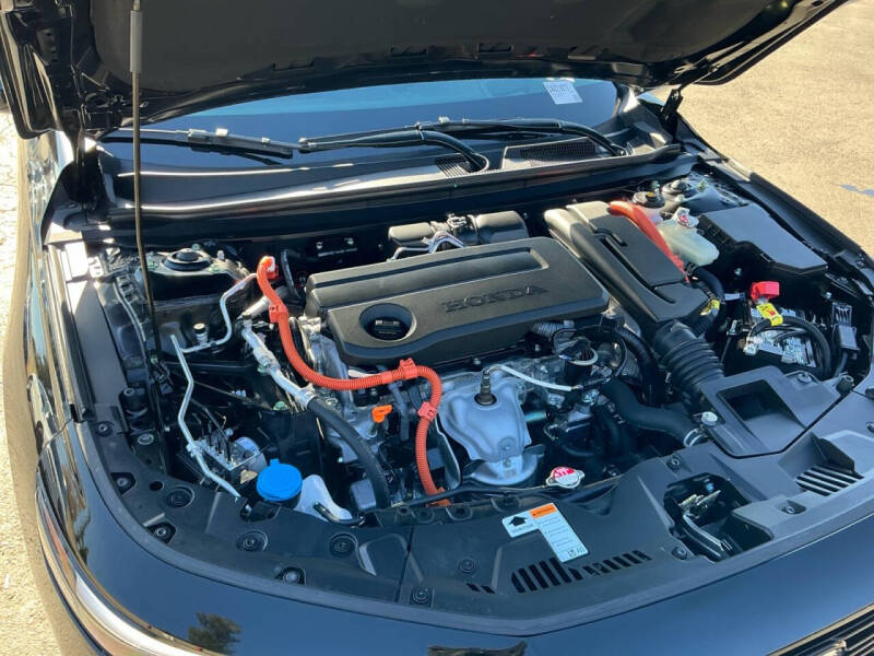 2025 Honda Accord Hybrid Touring