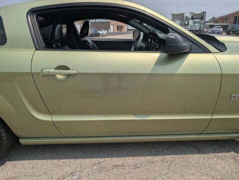 2005 Ford Mustang