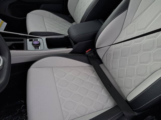 2026 Volkswagen Tiguan SEL R-Line Turbo 4Motion