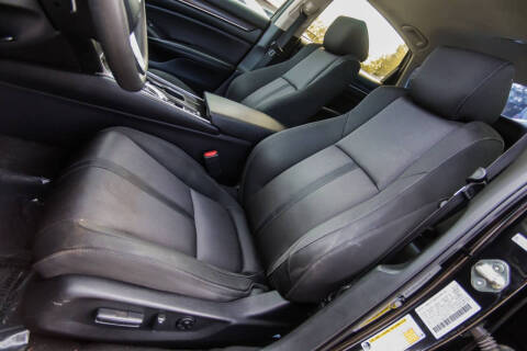 2019 Honda Accord Hybrid EX