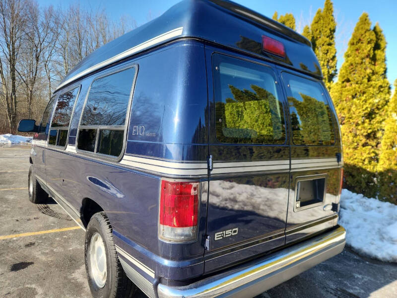 2002 Ford E-Series E-150