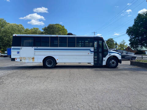 2008 Freightliner B2 Chassis