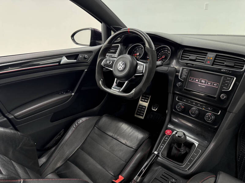 2017 Volkswagen Golf GTI Autobahn